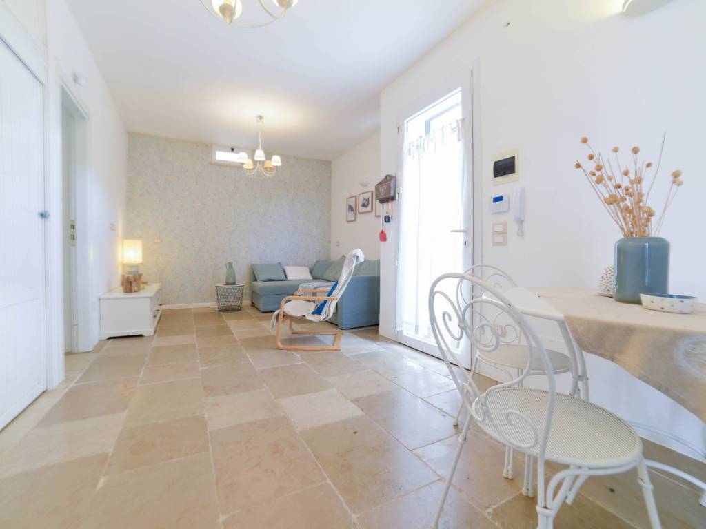 Villa a Carovigno in Via Socrate, 80 - Foto 2