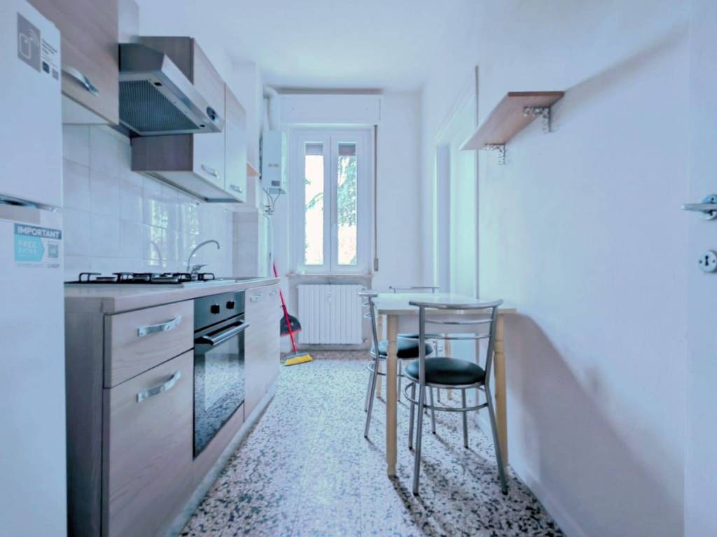 Appartamento a Pavia in Viale Nazario Sauro - Foto 5