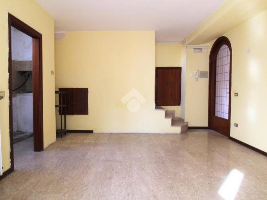 Appartamento a Teramo in VIA GUIDO II, 13 - Foto 2