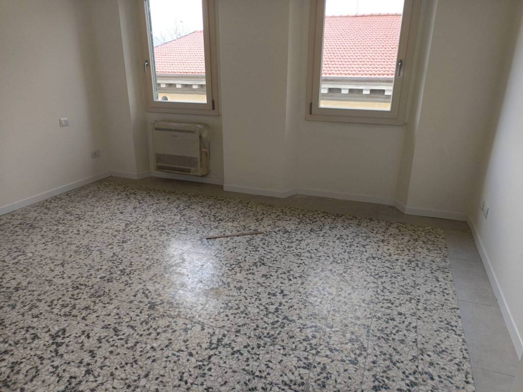 Appartamento a Prato in Via Giuseppe Mazzini - Foto 2