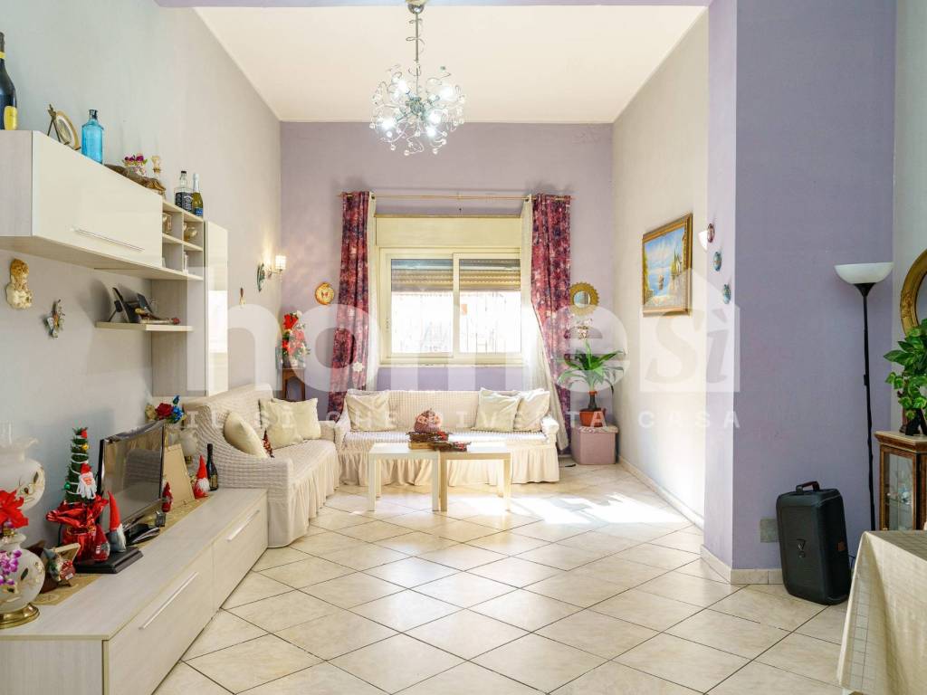 Appartamento a Gravina di catania in Via Vittorio Emanuele, , 153 - Foto 4