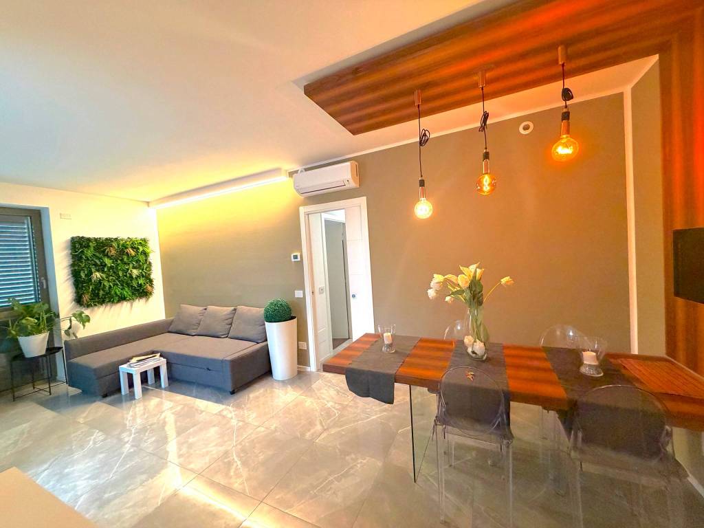Appartamento a Riccione in Viale Giuseppe Cesare Abba - Foto 5