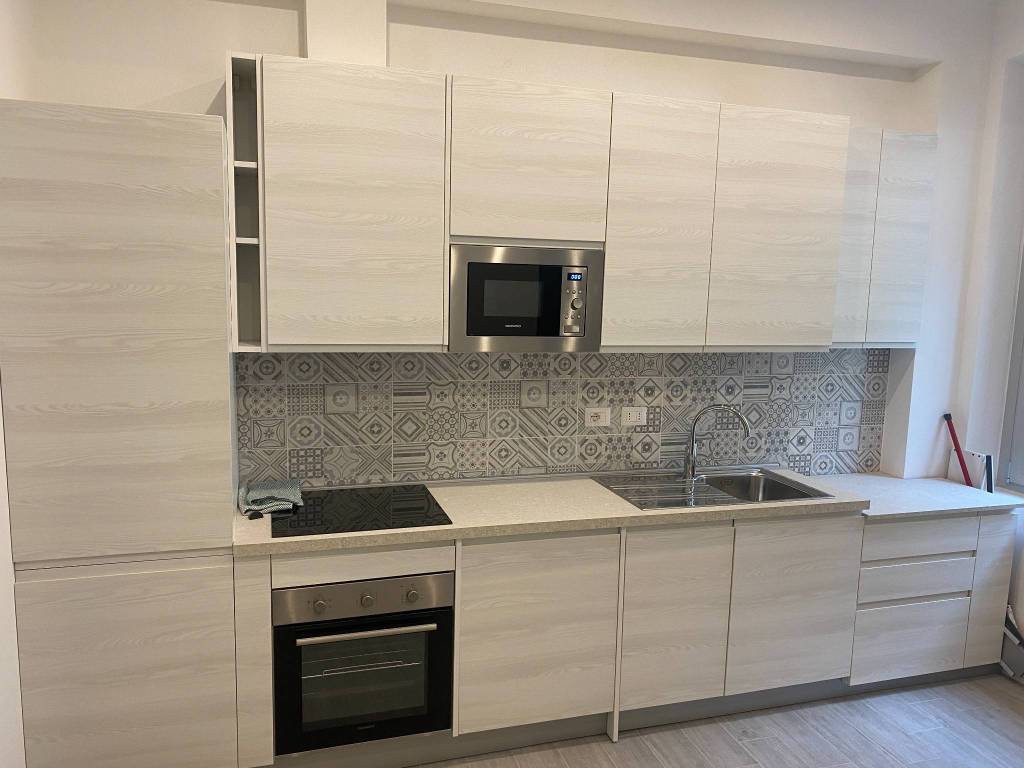 Appartamento a Parma in Strada Massimo d'Azeglio, 112 - Foto 2