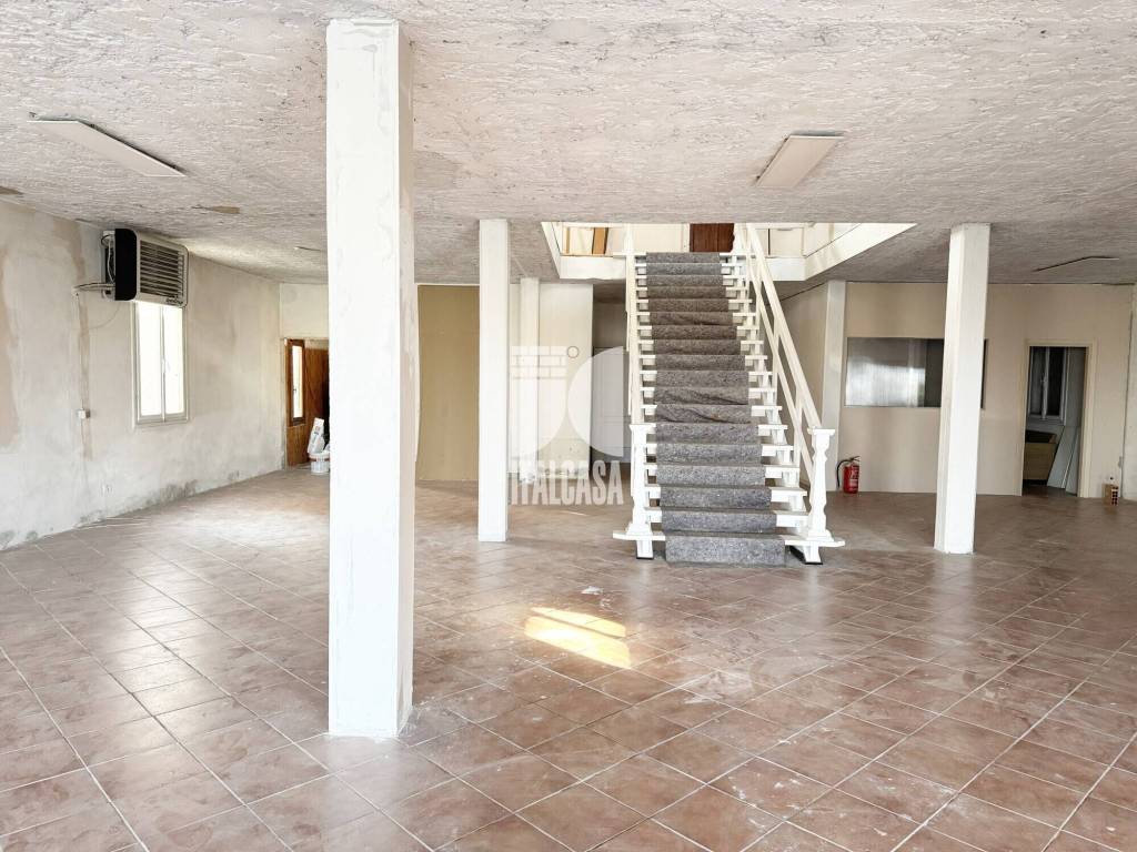 Immobile a Porto mantovano in Via dell'Artigianato - Foto 2