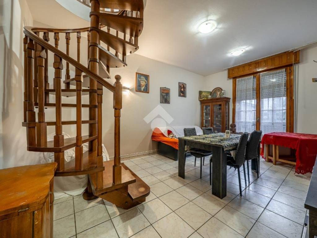 Appartamento a Reggio emilia in Via Vittorio Fiorini, 2 - Foto 3