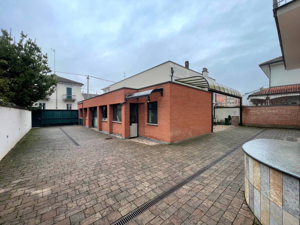 Casa indipendente a Alessandria in Via Don Tommaso Canestri, 28 - Foto 4