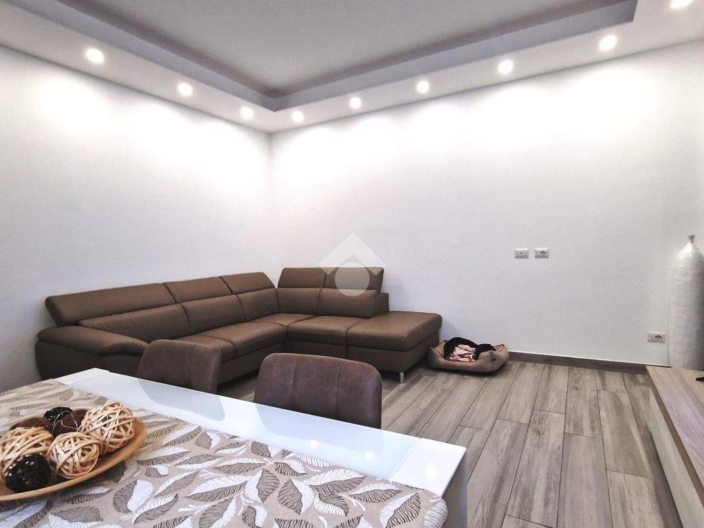 Appartamento a Gallarate in Via Polo Marco, 11 - Foto 2