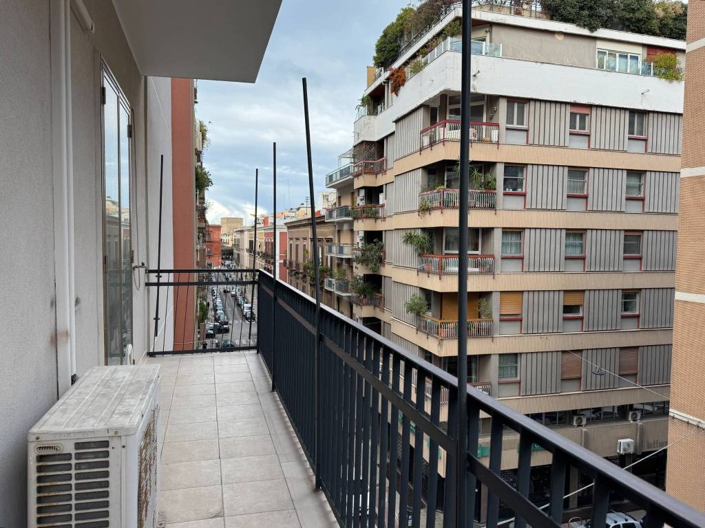 Appartamento a Bari in via marchese di montrone, 63 - Foto 2
