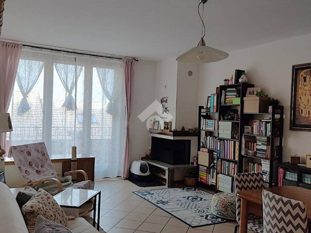 Appartamento a Dizzasco in Via Monte Generoso, 10 - Foto 5