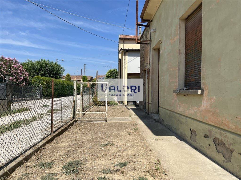 Casa indipendente a Russi in VIA VIOLETTA, 27 - Foto 4