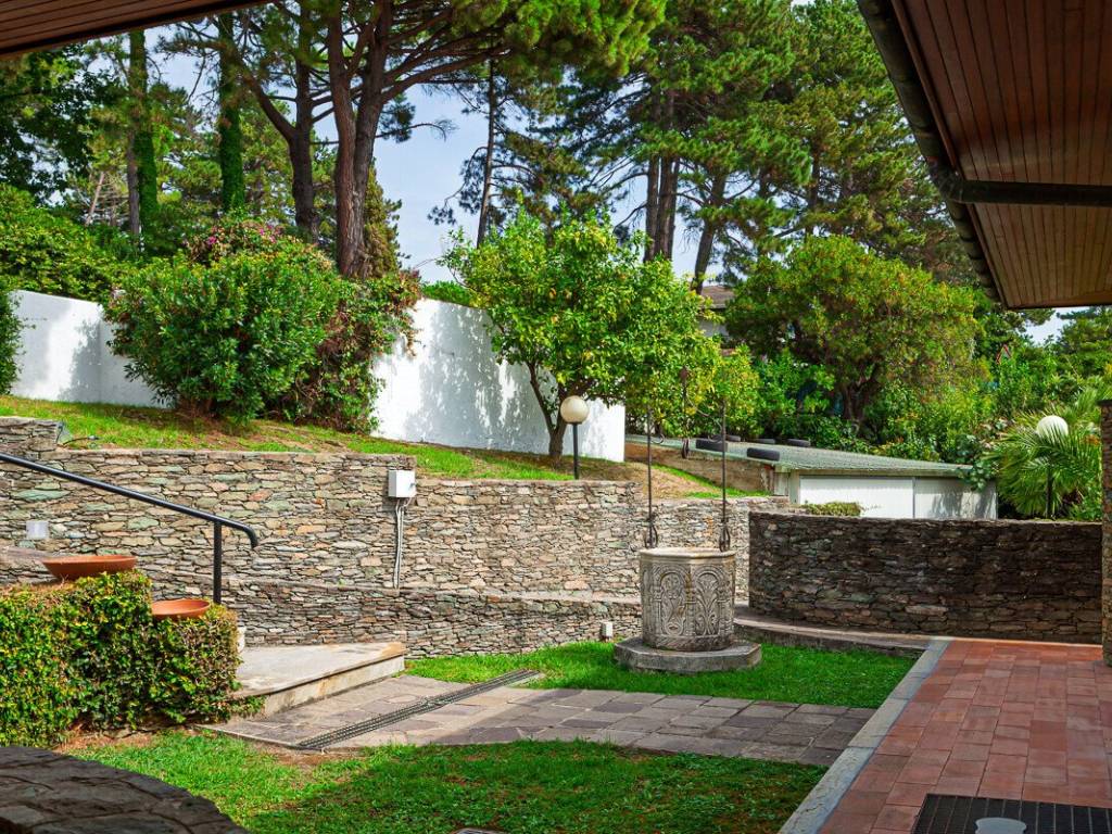 Villa a Arenzano in Via della Pineta, 75 - Foto 4