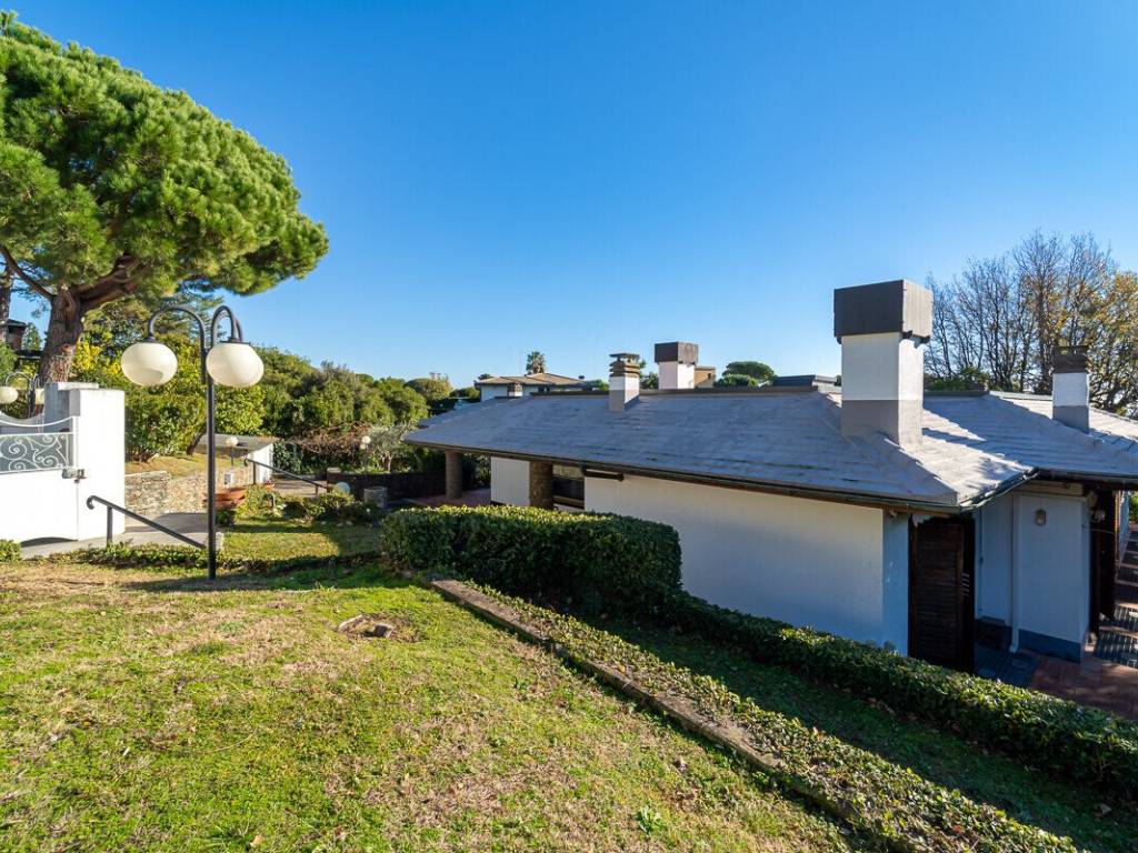 Villa a Arenzano in Via della Pineta, 75 - Foto 5