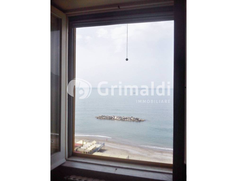 Appartamento a Salerno in Via Gennaro Palermo - Foto 3