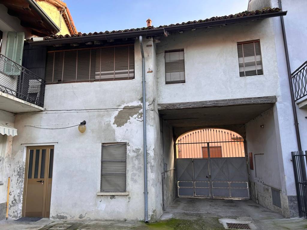 Casa indipendente a Dorno in via roma , 39 - Foto 2