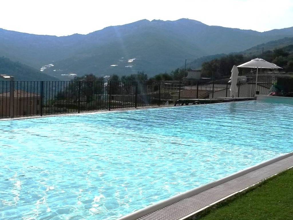 Appartamento a Imperia in Strada Civezza - Foto 3