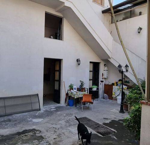 Villa a Giarre in Via Minghetti - Foto 4