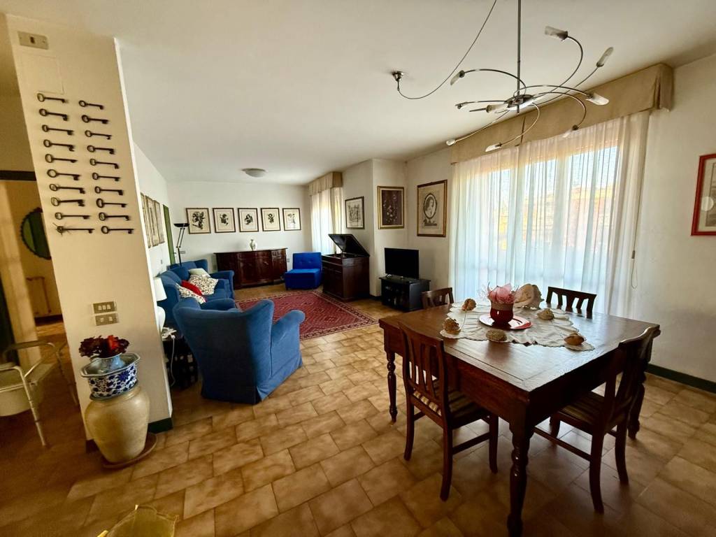 Appartamento a Lucca in Via San Filippo - Foto 3