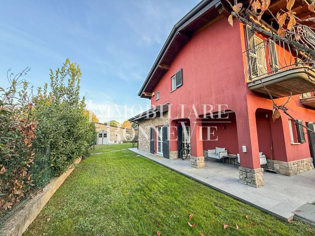 Villa a Cadorago in Via Giosuè Carducci, 2 - Foto 3