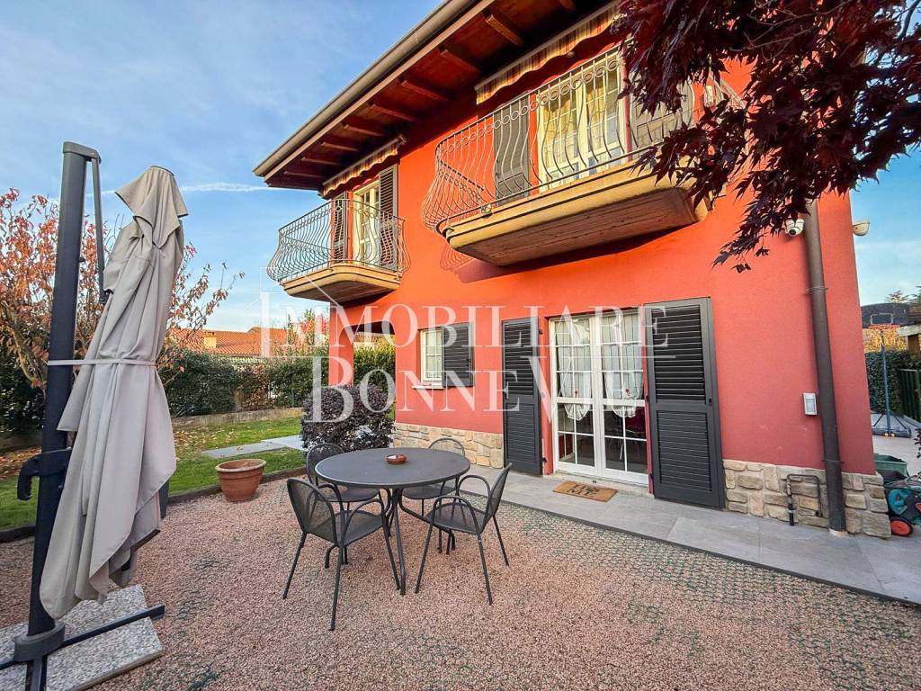 Villa a Cadorago in Via Giosuè Carducci, 2 - Foto 4