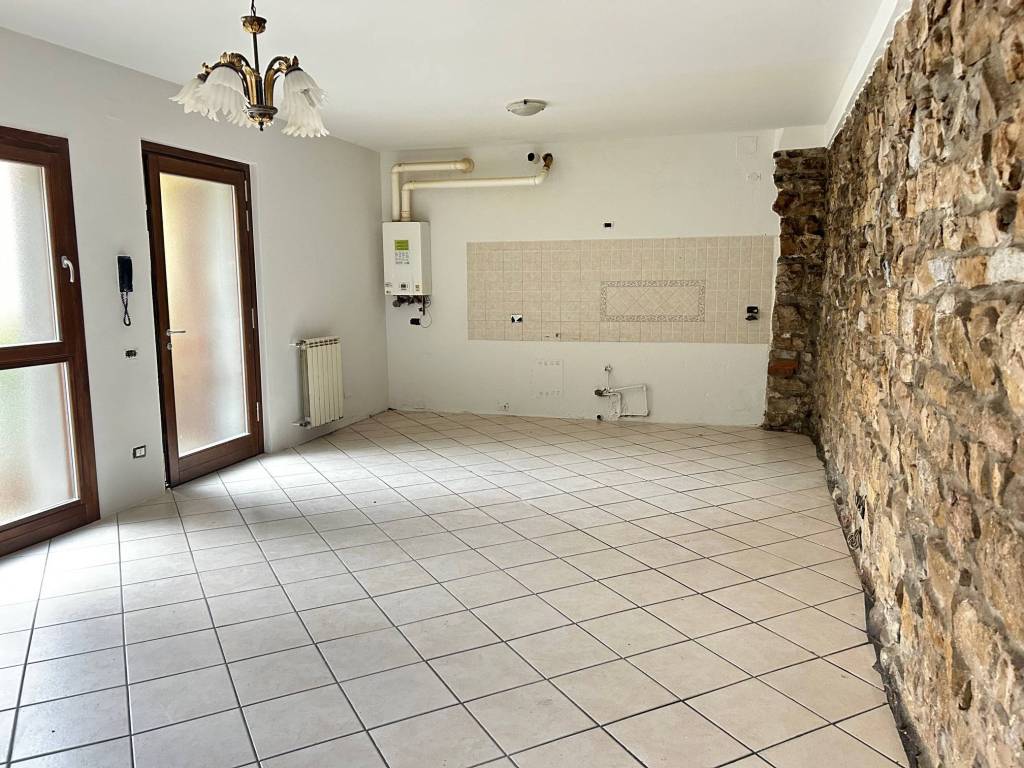 Appartamento a Credaro in Via Don Luigi Monti, 6 - Foto 4