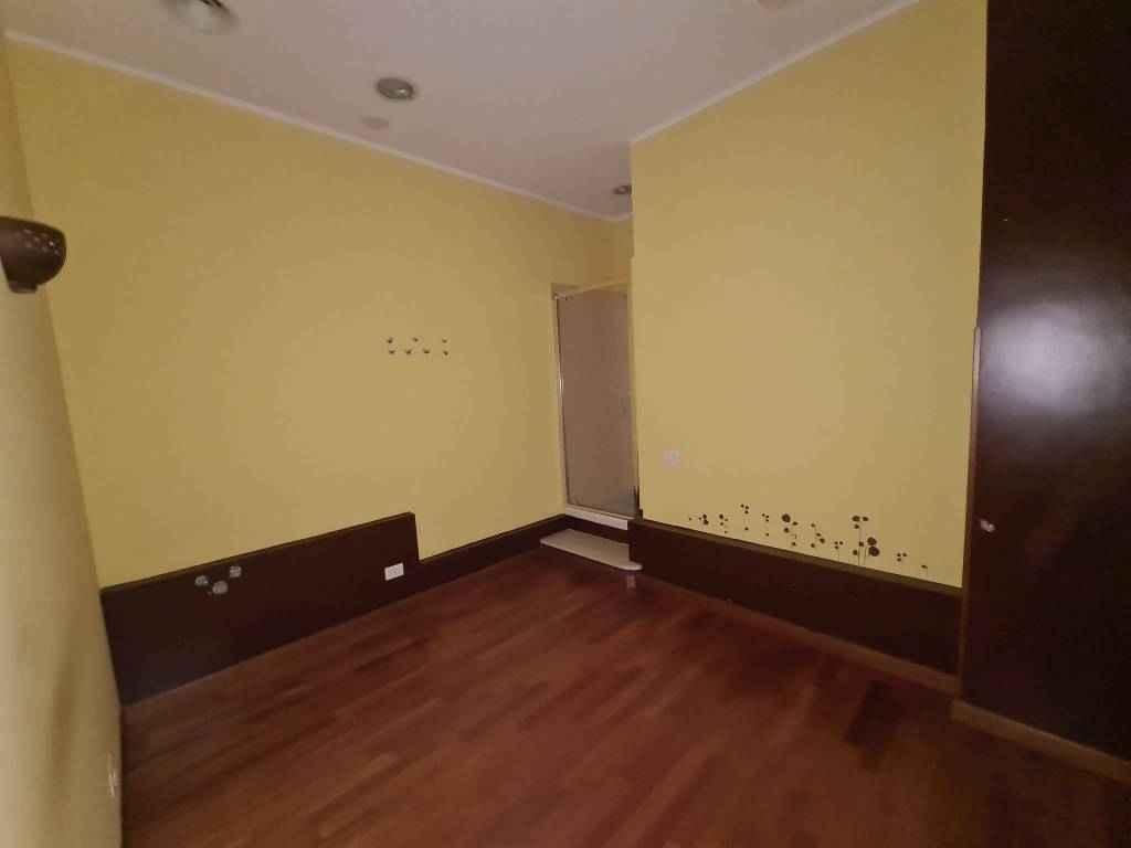 Immobile a Pomezia in Via U. Foscolo - Foto 2