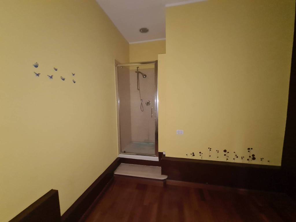 Immobile a Pomezia in Via U. Foscolo - Foto 3