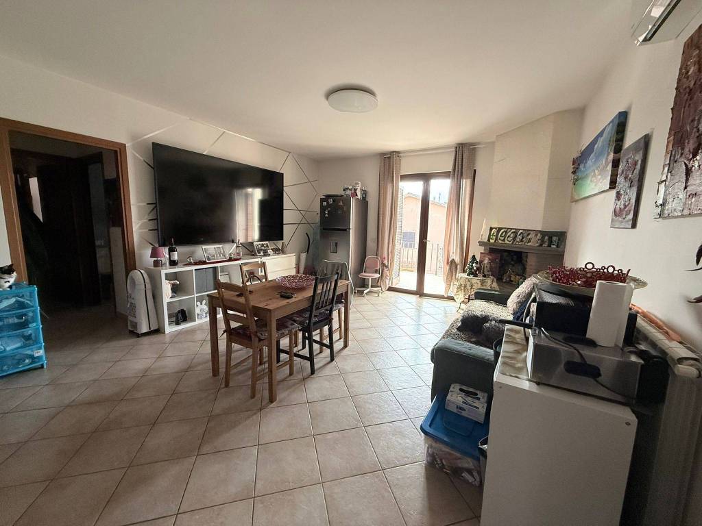Appartamento a Trevignano romano in Via Sabazia - Foto 4