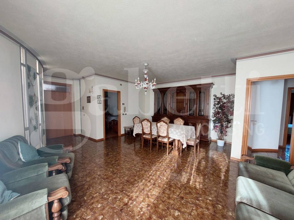 Appartamento a Controguerra in Stradale della Madonna, 38 - Foto 2