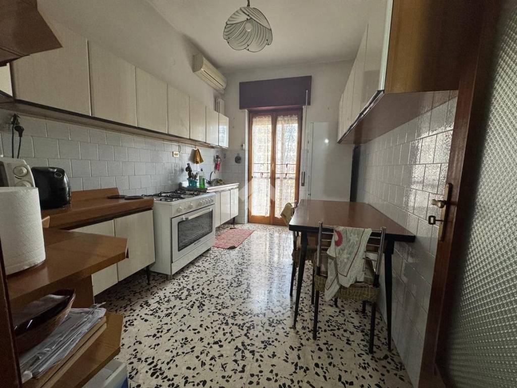 Appartamento a Caserta in Via Ferrarecce, 127 - Foto 2
