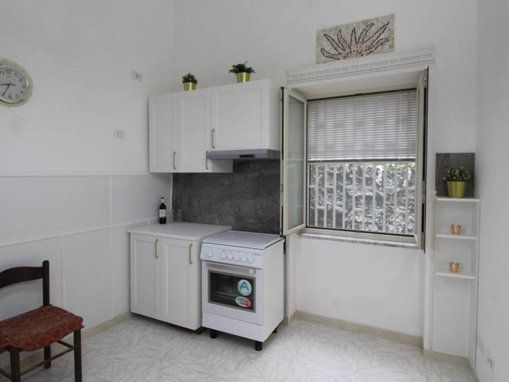 Appartamento a Capurso in Piazza Antonio Gramsci - Foto 5