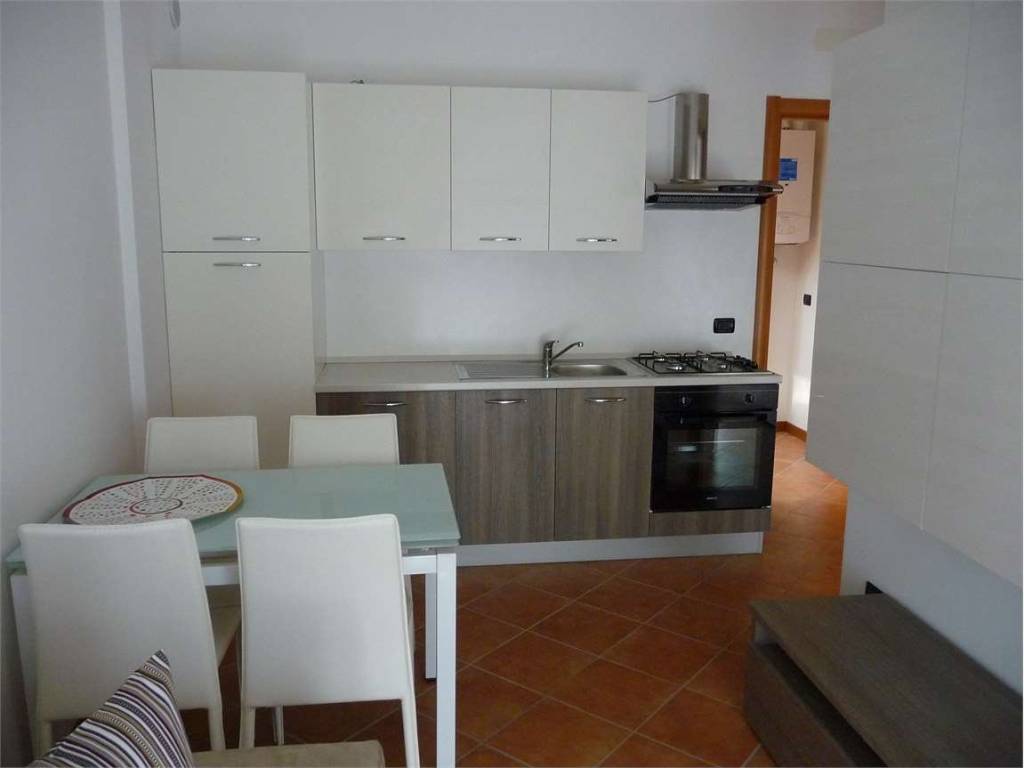 Appartamento a Novara in via greppi, 3 - Foto 2