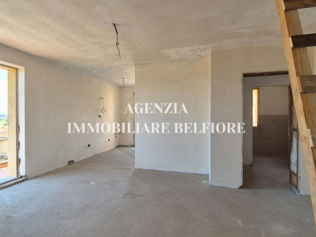 Appartamento a Pontedera in Via Goito - Foto 2