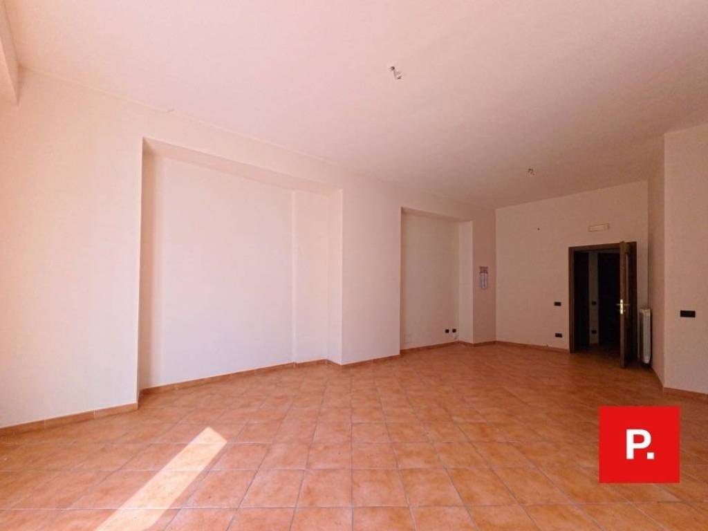 Appartamento a Caserta in via ferrante, 1 - Foto 2