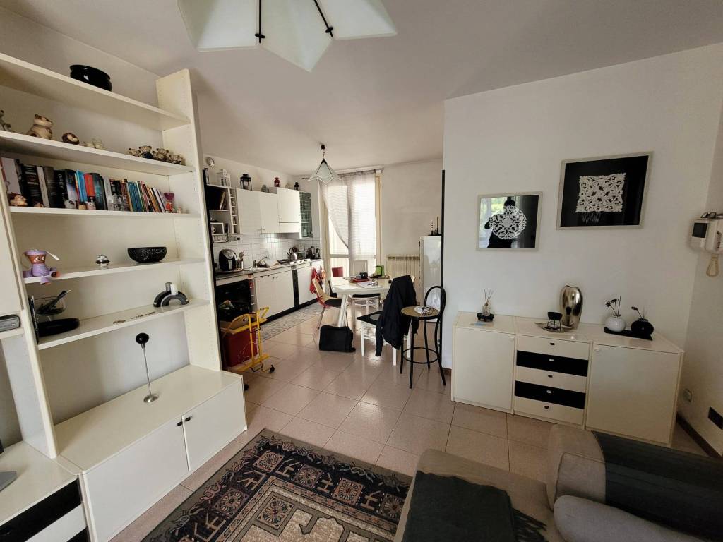 Appartamento a Olginate in Via Cantù - Foto 2