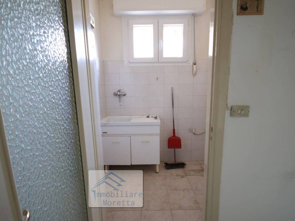 Appartamento a Asti in Via Francesco Petrarca, 35 - Foto 4