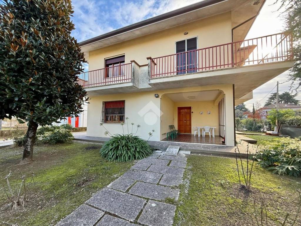 Villa a Santarcangelo di romagna in Via Pedrignone, 6 - Foto 3
