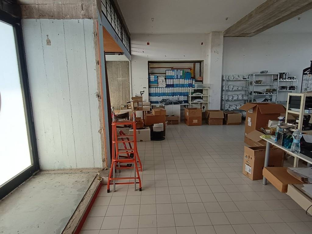 Immobile a Fano in Viale Alcide De Gasperi - Foto 4