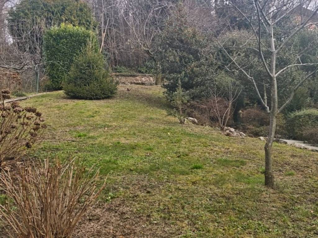 Villa a Brunate in Via Giacomo Scalini, 10 - Foto 4