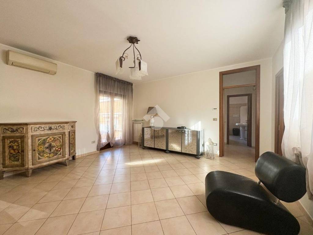 Appartamento a Lanciano in Largo Mario Bianco, 5 - Foto 4