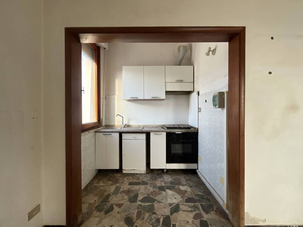 Appartamento a Empoli in Via Liguria - Foto 4