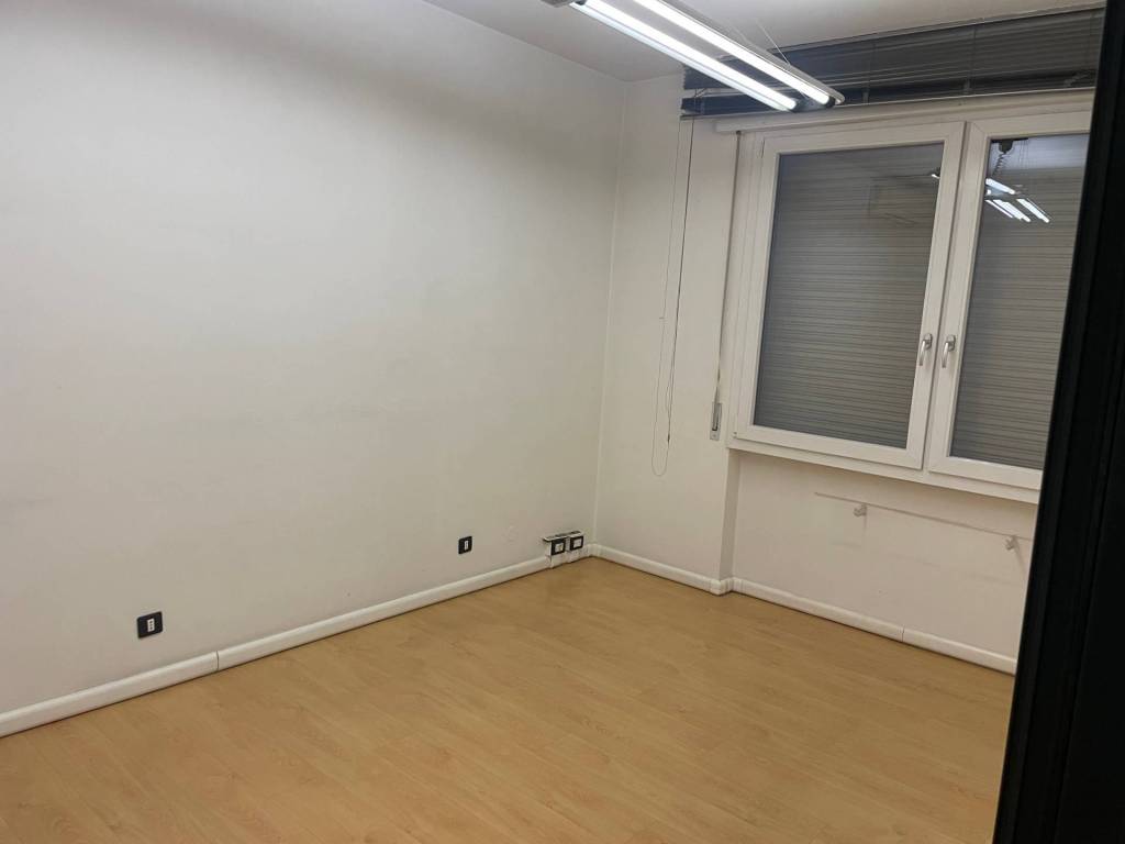 Immobile a Padova in Viale Dell' Industria - Foto 4