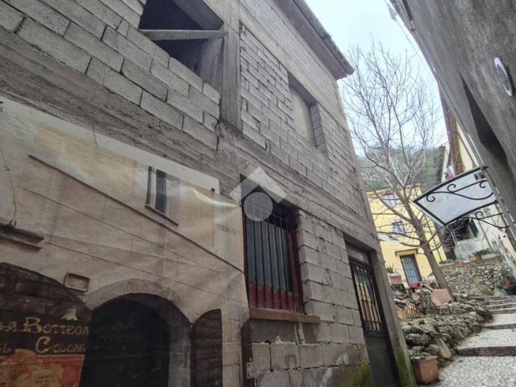 Rustico / casale a Sora in Via Giovanni Branca - Foto 4