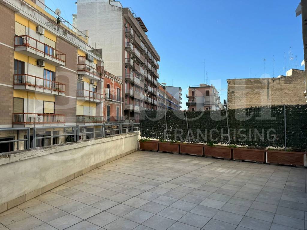 Appartamento a Bari in VIA CELIO E VINCENZO SABINI - Foto 4