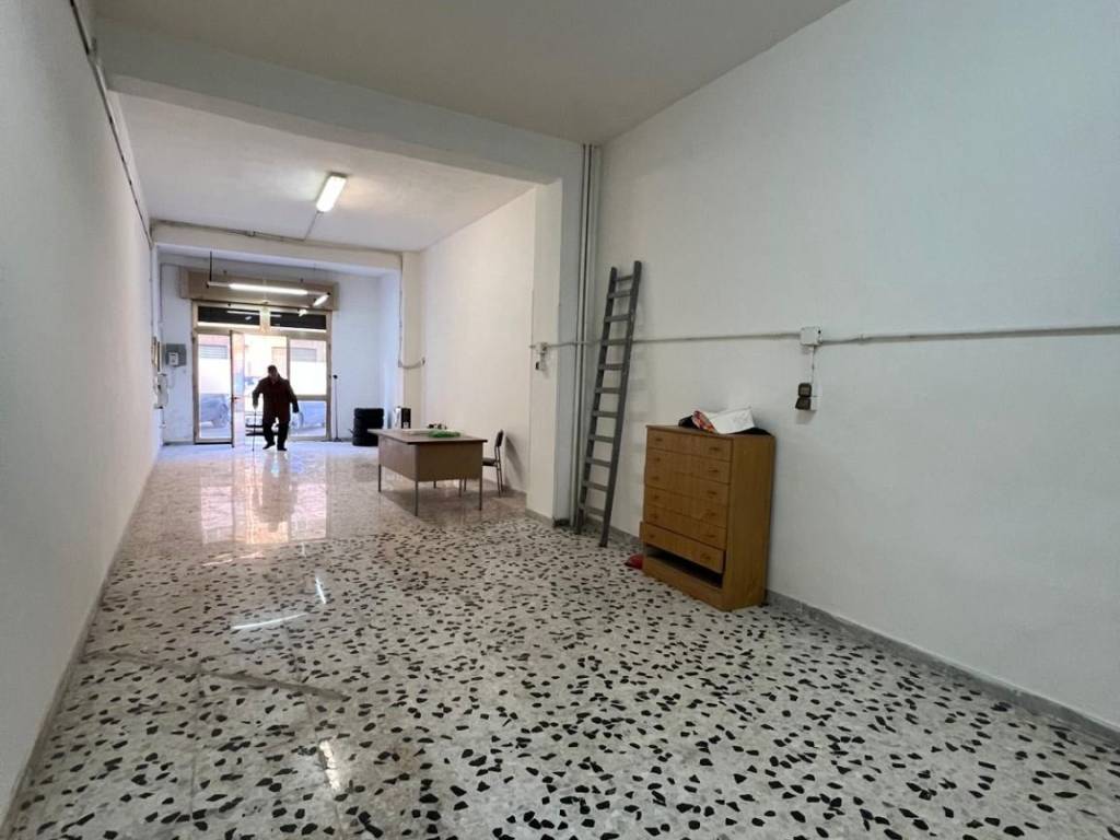 Box / garage a Foggia in Via Saverio Pollice, 8 - Foto 5