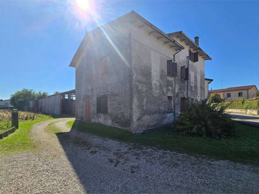 Casa indipendente a Maserada sul piave in Vicolo San Francesco - Foto 3