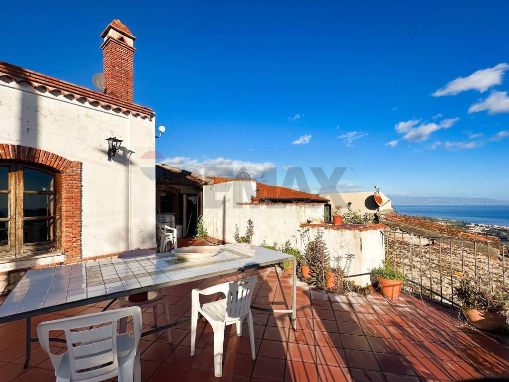 Casa indipendente a Savoca in Via romissa - Foto 3