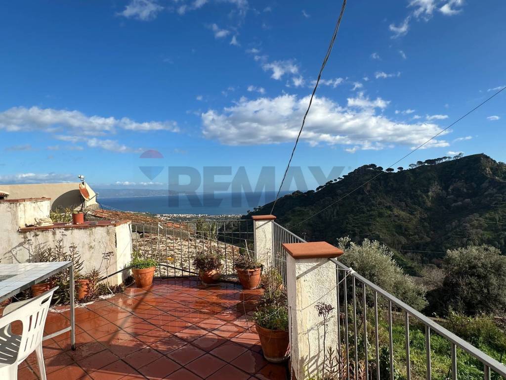 Casa indipendente a Savoca in Via romissa - Foto 5