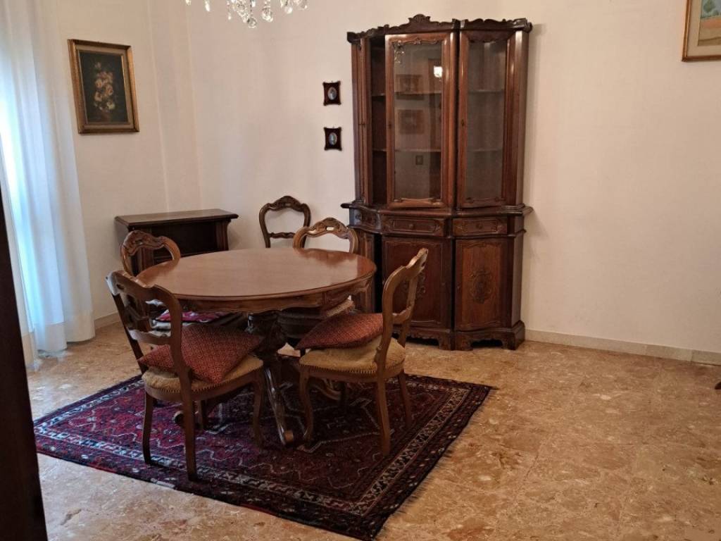 Appartamento a Treviso in Viale Fratelli Cairoli - Foto 3