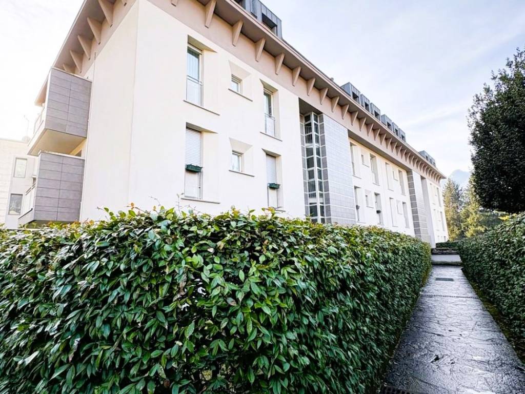 Appartamento a Lecco in Via Tonio da Belledo - Foto 4