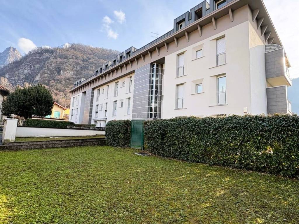 Appartamento a Lecco in Via Tonio da Belledo - Foto 5